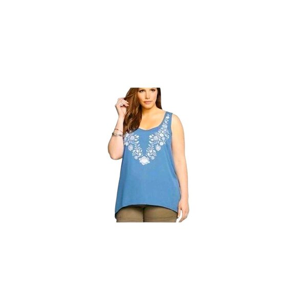 Torrid 3 3X Blue Georgette Sleeveless Floral Embroidered Shark Bite Blouse Boho - Picture 2 of 7
